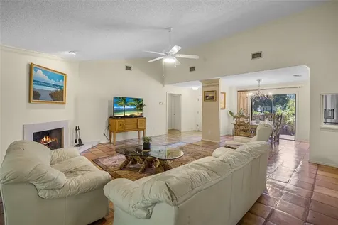 129 Prestwick Circle Vero Beach FL 32967