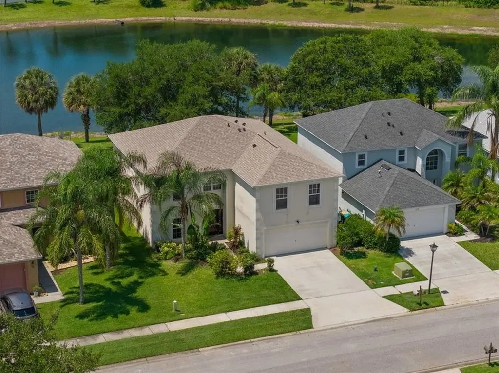 1736 Las Palmos Drive SW Palm Bay FL 32908