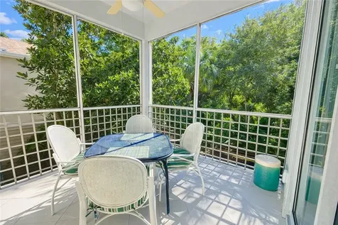 1440 Winding Oaks Circle W Vero Beach FL 32963