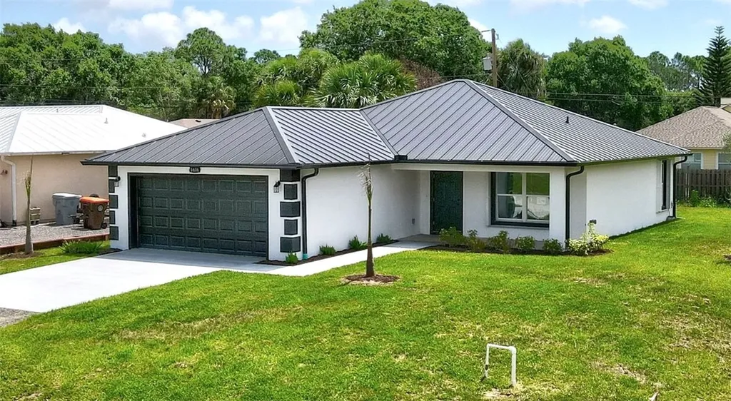 8616 100th Avenue Vero Beach FL 32967