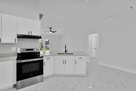 8616 100th Avenue Vero Beach FL 32967