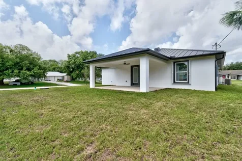 8616 100th Avenue Vero Beach FL 32967