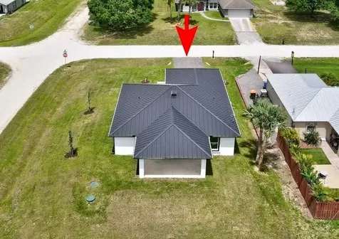 8616 100th Avenue Vero Beach FL 32967