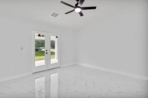 8616 100th Avenue Vero Beach FL 32967