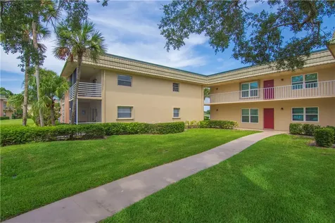 36 Vista Gardens Trail Vero Beach FL 32962