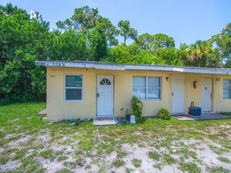 3760 47th Street Vero Beach FL 32967