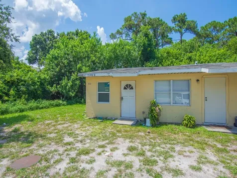 3760 47th Street Vero Beach FL 32967