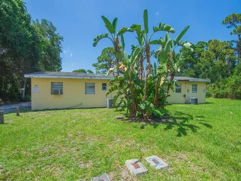 3760 47th Street Vero Beach FL 32967