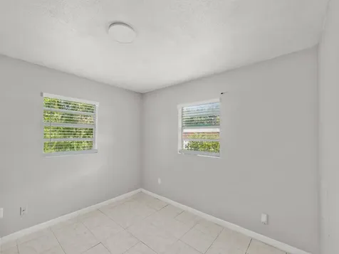 3760 47th Street Vero Beach FL 32967