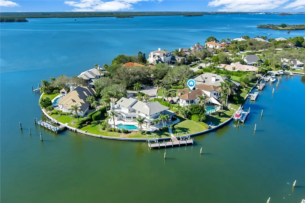 136 Anchor Drive Vero Beach FL 32963