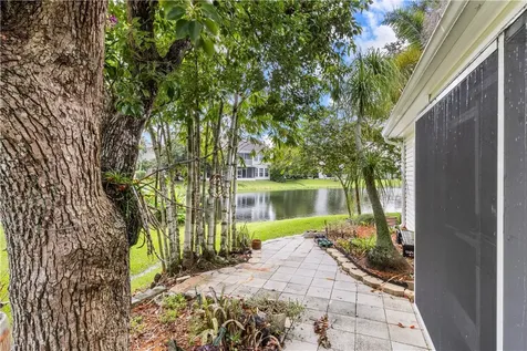 1965 Westminster Circle Vero Beach FL 32966