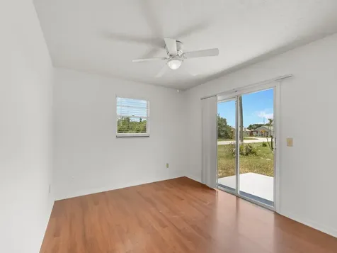 368 14th Place SW Vero Beach FL 32962