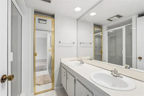 1166 6th Avenue Vero Beach FL 32960