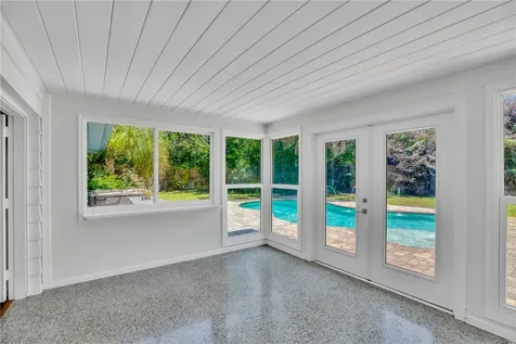 2002 Cordova Avenue Vero Beach FL 32960