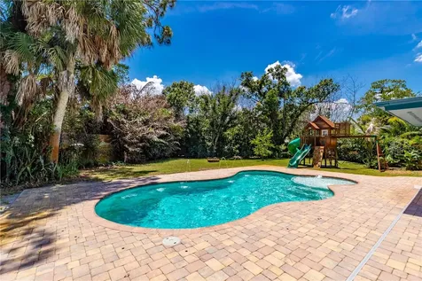 2002 Cordova Avenue Vero Beach FL 32960