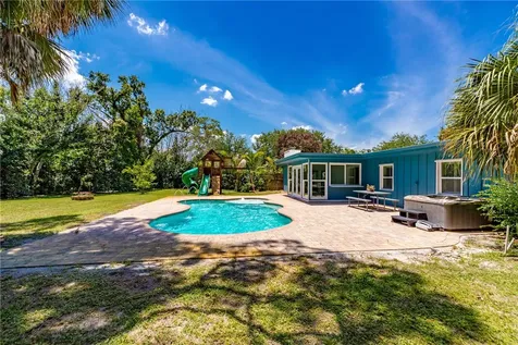 2002 Cordova Avenue Vero Beach FL 32960