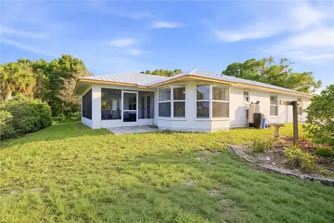 9931 Oak Street Sebastian FL 32976