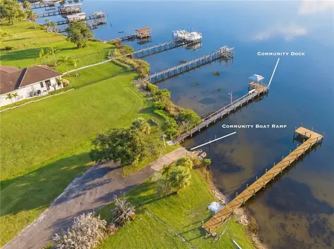 9931 Oak Street Sebastian FL 32976