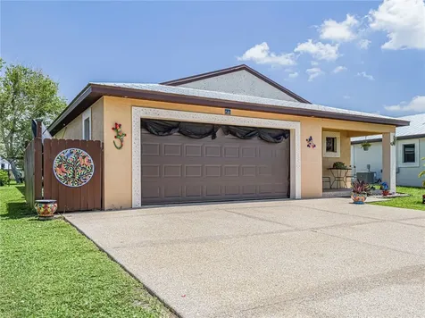 23 Arboles Del Norte Fort Pierce FL 34951