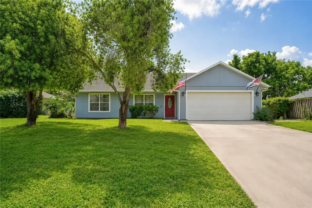 2056 16th Avenue SW Vero Beach FL 32962