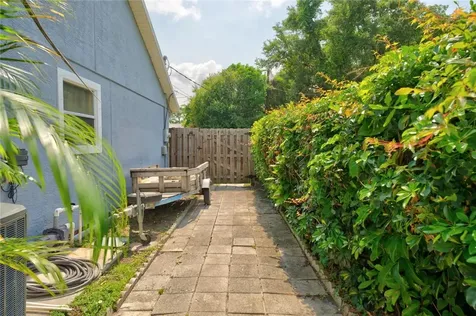 2056 16th Avenue SW Vero Beach FL 32962