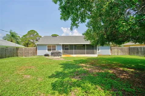 2056 16th Avenue SW Vero Beach FL 32962