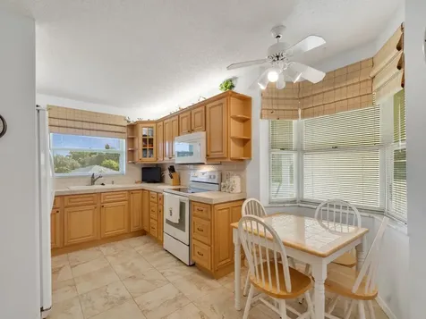 375 N Grove Isle Circle Vero Beach FL 32962