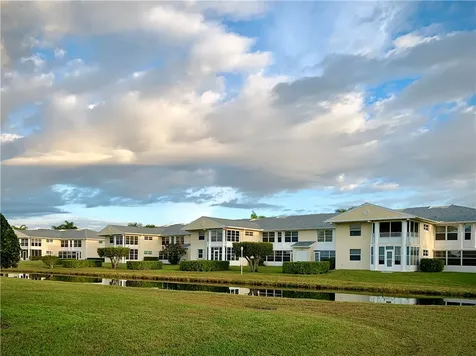 375 N Grove Isle Circle Vero Beach FL 32962