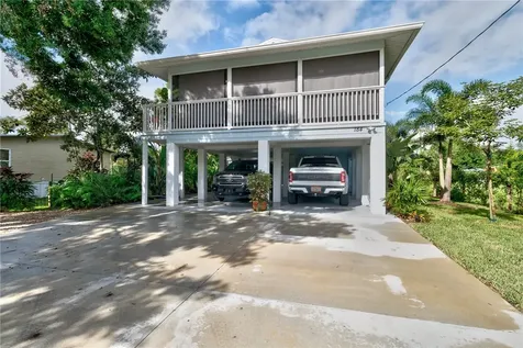184 S Willow Street Fellsmere FL 32948