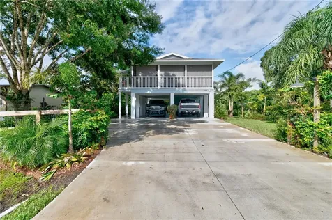 184 S Willow Street Fellsmere FL 32948
