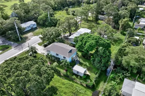 184 S Willow Street Fellsmere FL 32948