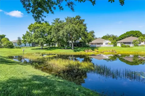 228 Oak Hammock Circle SW Vero Beach FL 32962