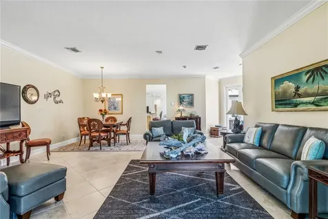 228 Oak Hammock Circle SW Vero Beach FL 32962