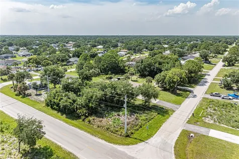 8315 102nd Avenue Vero Beach FL 32967