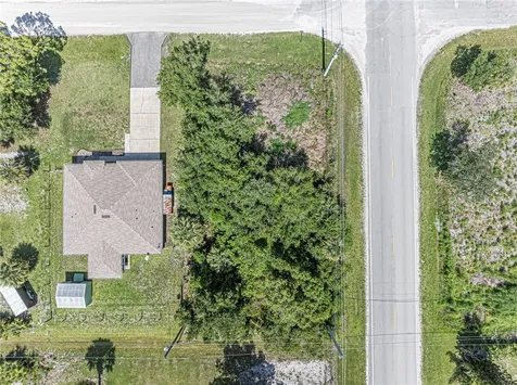 8315 102nd Avenue Vero Beach FL 32967