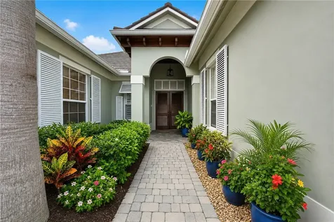 2087 Autumn Lane Vero Beach FL 32963