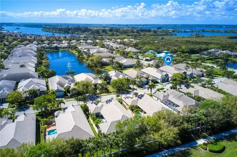 2087 Autumn Lane Vero Beach FL 32963