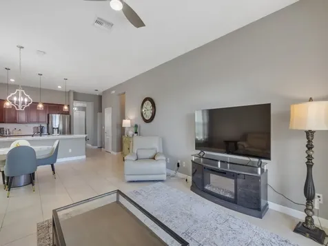 1804 Berkshire Circle SW Vero Beach FL 32968