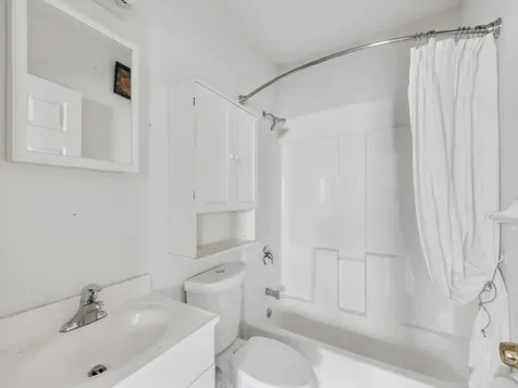 6055 7th Place Vero Beach FL 32968