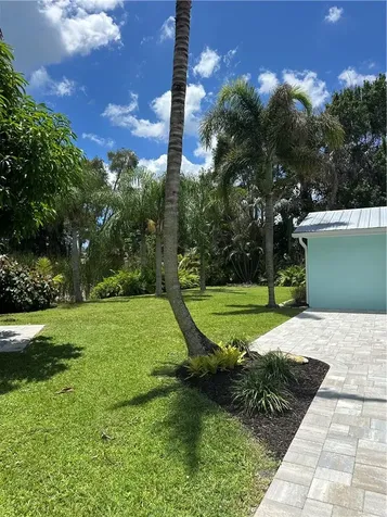 450 28th Court Vero Beach FL 32968
