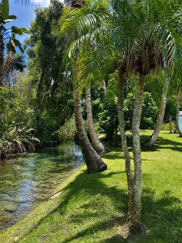 450 28th Court Vero Beach FL 32968