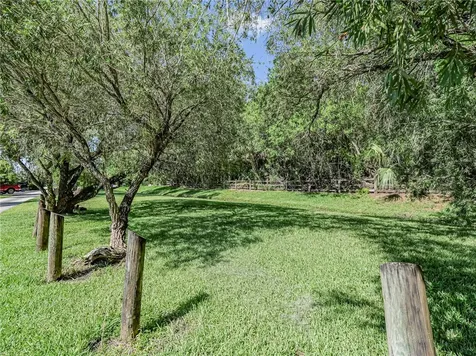 450 28th Court Vero Beach FL 32968