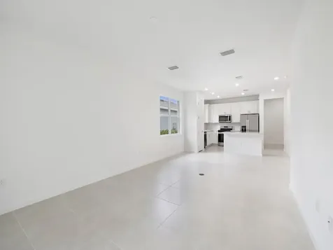 1349 Harper Way Vero Beach FL 32960