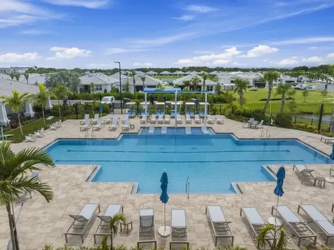 1349 Harper Way Vero Beach FL 32960