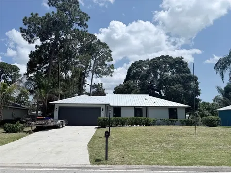 745 17th Lane SW Vero Beach FL 32962