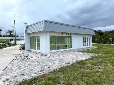5075 Highway A1a Vero Beach FL 32963