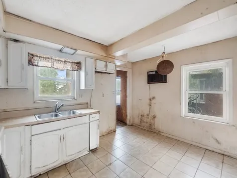 4721 28th Court Vero Beach FL 32967