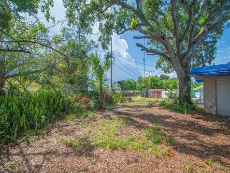 4721 28th Court Vero Beach FL 32967