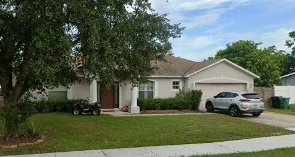 390 NW Curtis Street Port St Lucie FL 34983