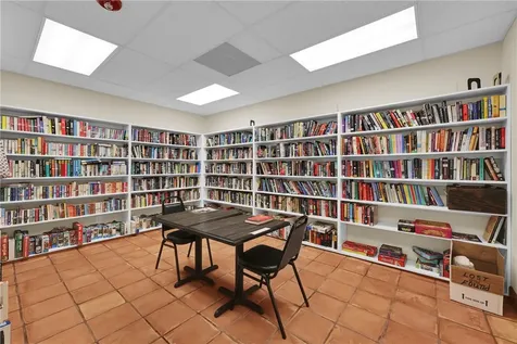 22 Alta Loma Port St Lucie FL 34952